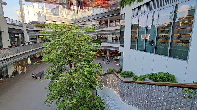 Comentarii opinii despre Little Pond 小鱼塘@One Holland Village