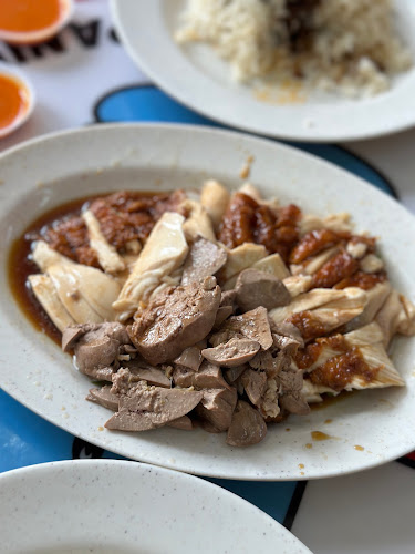 Comentarii opinii despre Hougang Hainanese Boneless Chicken Rice (Yi Qi Fa)
