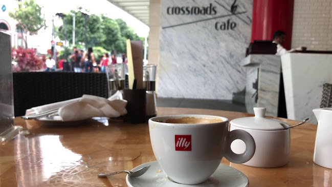 Comentarii opinii despre Crossroads Cafe