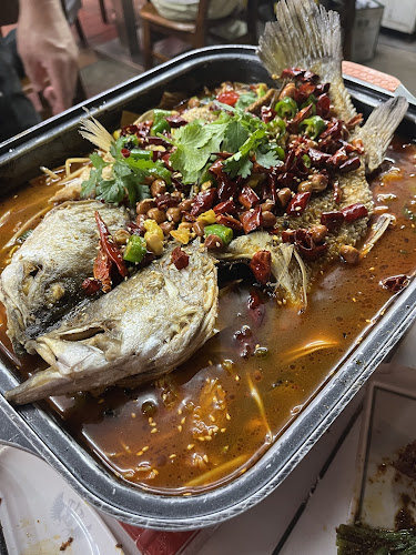 Opinii despre 满族火锅 Man Zhu Steamboat Restaurant în Singapore - Hospitality and gastronomy