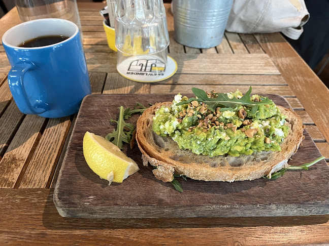 #01-51 One-North Residences, 9 One-north Gateway, 138643