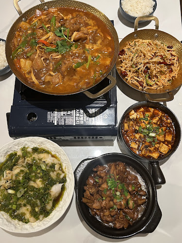 Chengdu Bowl Changi T3 成都Bowl - Hospitality and gastronomy