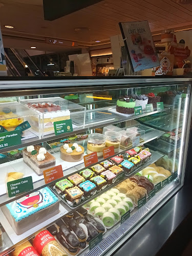 Polar Puffs & Cakes | Junction 8 - Singapore