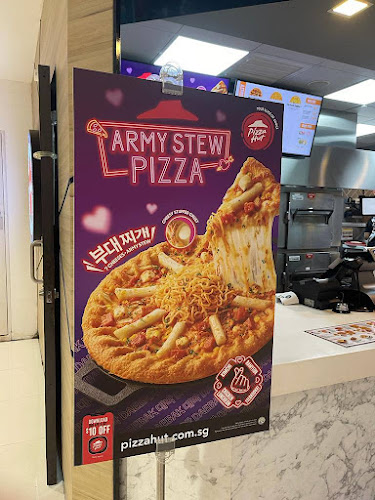 Opinii despre Pizza Hut - Buangkok Square în Singapore - Hospitality and gastronomy