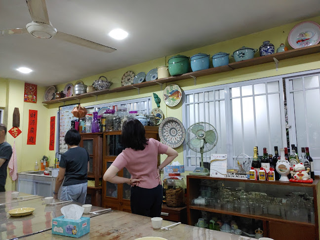 Lucky House Cantonese Private Kitchen 陶然居 - Singapore