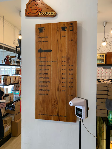 Tiong Hoe Specialty Coffee - Hospitality and gastronomy