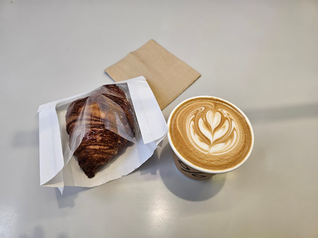 Opinii despre % Arabica Singapore 313@Somerset în Singapore - Hospitality and gastronomy