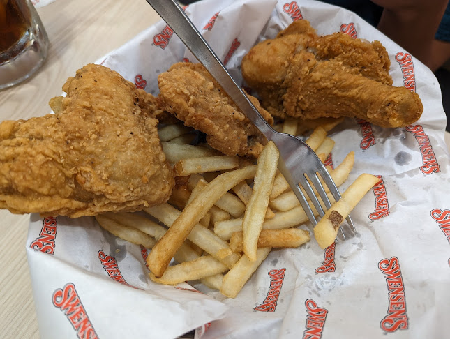 Opinii despre Swensen's @ West Mall în Singapore - Hospitality and gastronomy