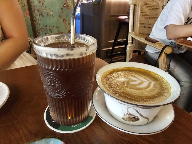 A Beautiful Day Café Tea Room + Cocktail Bar - Hospitality and gastronomy