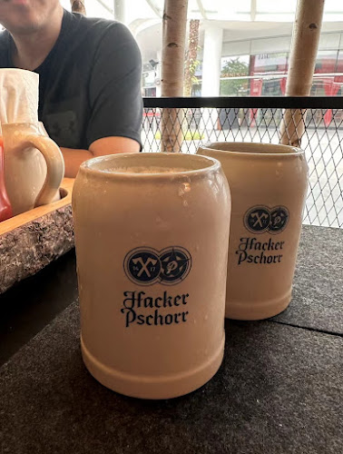 SERVUS German Burger Grill | VIVOCITY