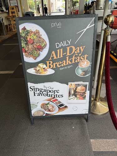 Privé Paragon - Hospitality and gastronomy