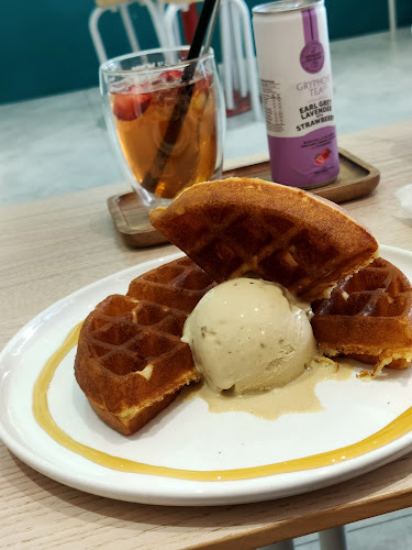 Comentarii opinii despre OC Cafe