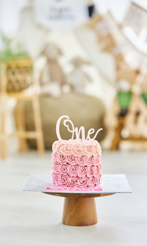 Comentarii opinii despre Caked By TJ