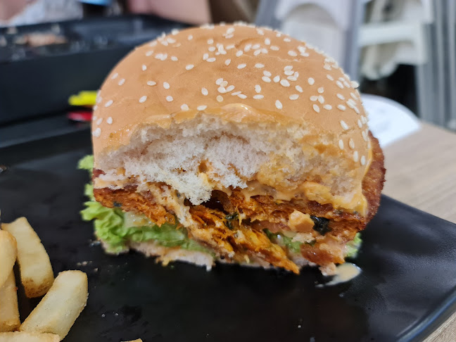 930 Yishun Avenue 2, #B2-09/11, Northpoint City North Wing, 930 Yishun Ave 2, #B2-09/11, Singapore 769098