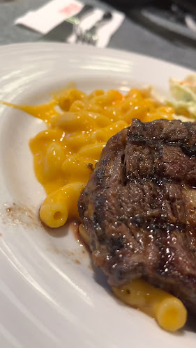 iSTEAKS @ Star Vista - Hospitality and gastronomy