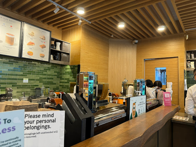 3 Gateway Dr, #02-04/04A Westgate, Singapore 608532