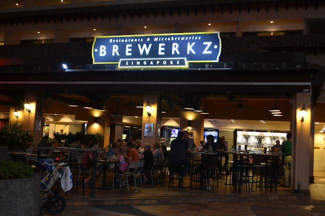 Opinii despre Brewerkz Orchard Rendezvous Hotel în Singapore - Hospitality and gastronomy