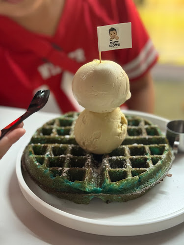 77 Circuit Rd, #01-460, Singapore 370077