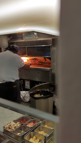 Peperoni Pizzeria @ Upper Thomson - Singapore