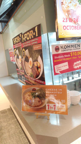 Jem stall 9 03-01, 556741