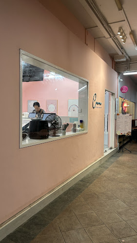 Creme by LELE Bakery - Singapore