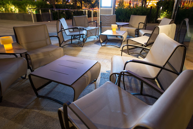 South Beach Avenue, 30 Beach Rd, 189763