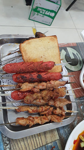 Comentarii opinii despre 满当当原碳烧烤 Man Dang Dang