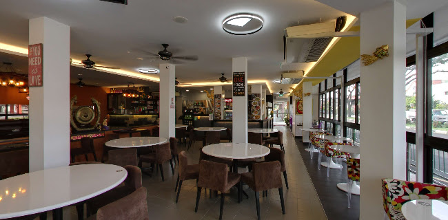 Naowarat Thai Cuisine - Hospitality and gastronomy