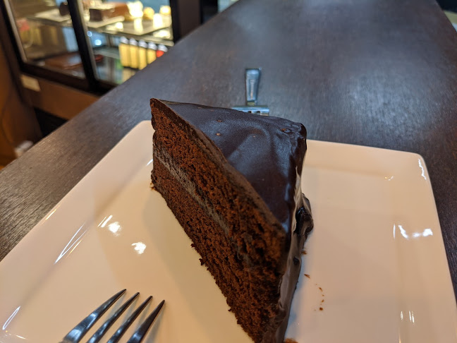 2 Pandan Valley, #01-209, Singapore 597626