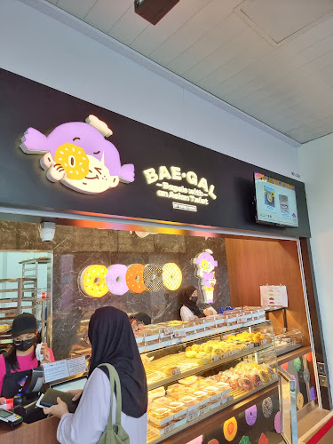 Comentarii opinii despre BAE.GAL