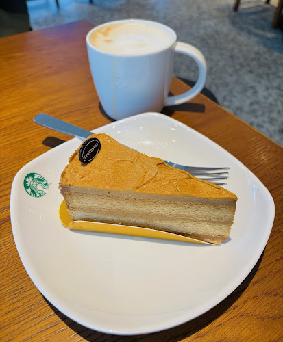 Opinii despre Starbucks Chinatown Point în Singapore - Hospitality and gastronomy