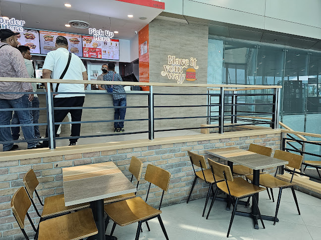 80 Airport Boulevard Terminal 1, #03-02 Departure/Transit Lounge West, 819642