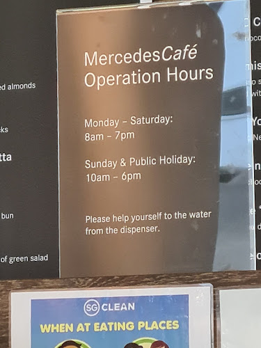Mercedes Café - Singapore