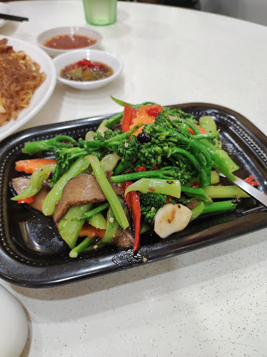 J.B. Ah Meng Restaurant - Hospitality and gastronomy