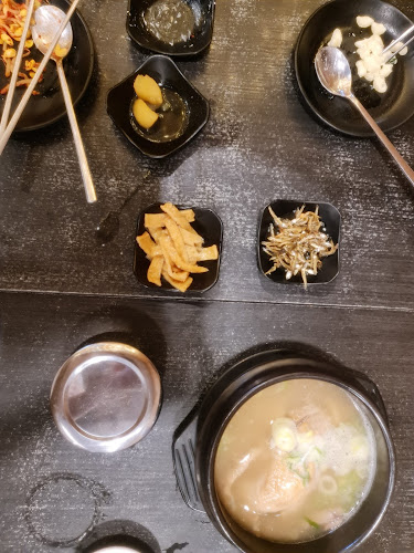 Opinii despre Three Meals A Day în Singapore - Hospitality and gastronomy