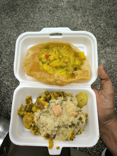 Angu Vilas Vegetarian Restaurant - Hospitality and gastronomy