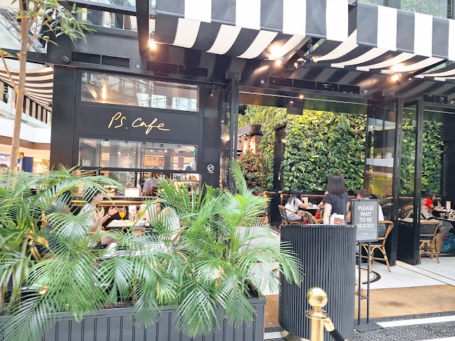 Opinii despre PS.Cafe Raffles City în Singapore - Hospitality and gastronomy