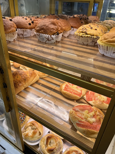 Opinii despre D’Classic Bakery în Singapore - Hospitality and gastronomy