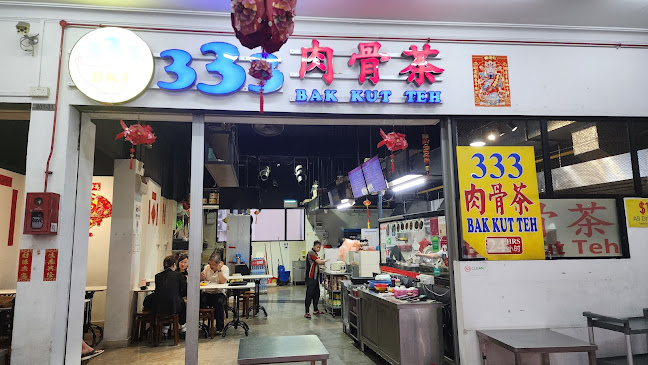 333 Bak Kut Teh - Hospitality and gastronomy