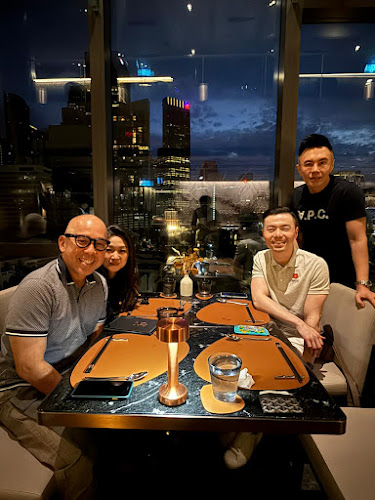 QIN Restaurant & Bar