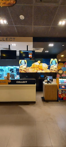 McDonald's Pasir Ris Sports Complex - Hospitality and gastronomy
