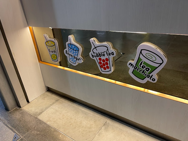 KOI Thé Express @ Holland Village MRT - Singapore