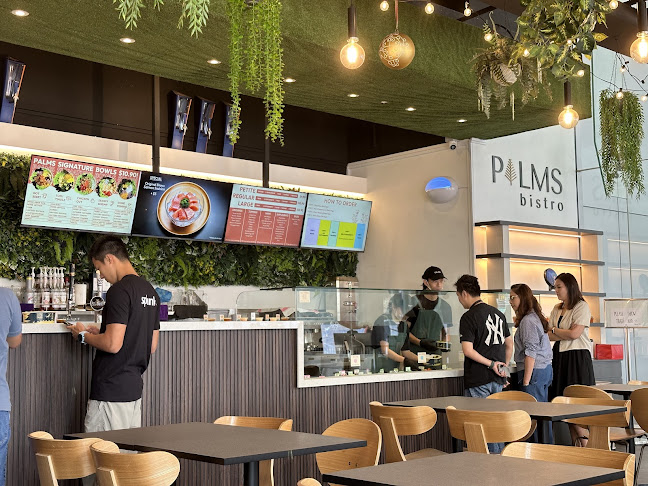 Palms Bistro - Hospitality and gastronomy