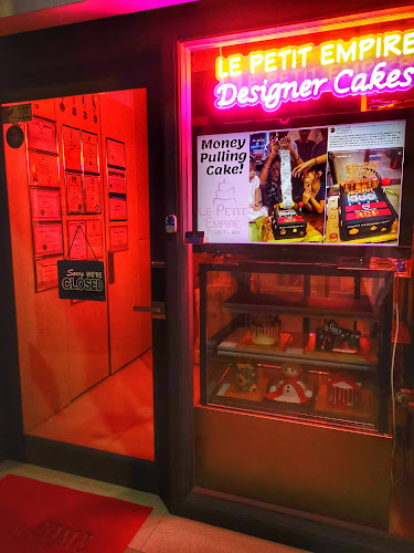 Opinii despre LE PETIT EMPIRE Designer Cakes (by RALOVS Group) în Singapore - Hospitality and gastronomy