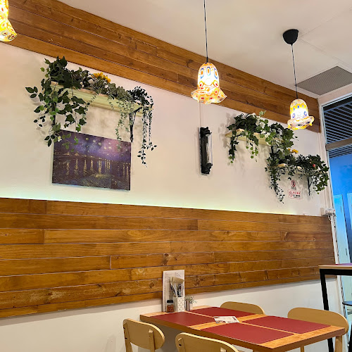 Maggiano - Hospitality and gastronomy