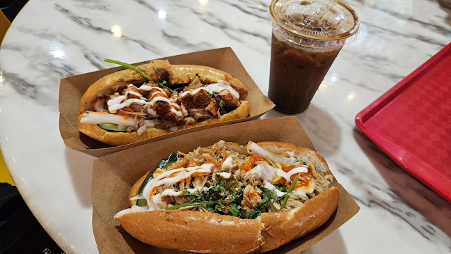 Comentarii opinii despre Ba Buông Bánh Mì