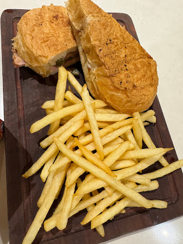 Pazzion Café - Singapore