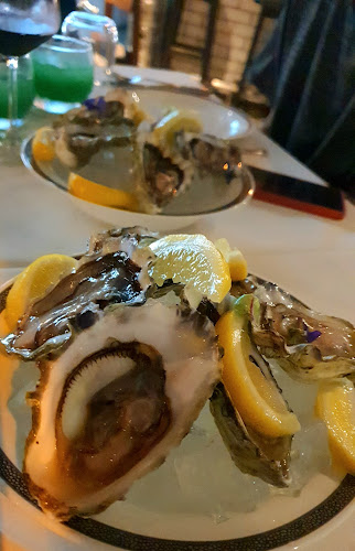 R Italian Kitchen & Smokehouse - Hospitality and gastronomy