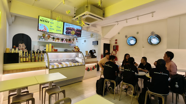 77 Circuit Rd, #01-460, Singapore 370077