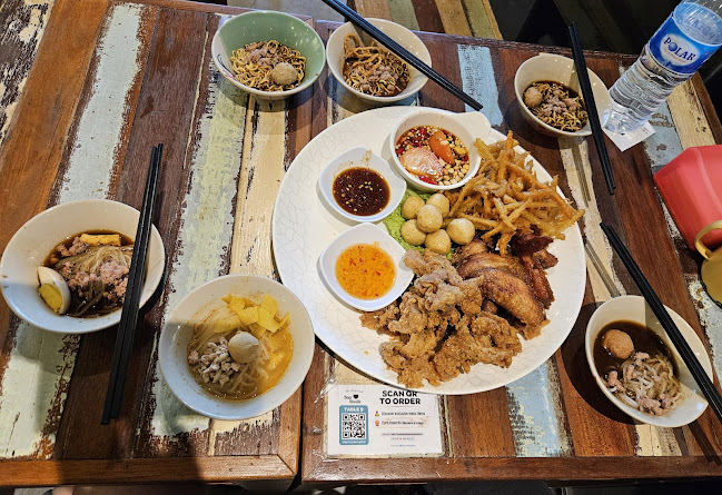 Opinii despre Poulet - VivoCity în Singapore - Hospitality and gastronomy